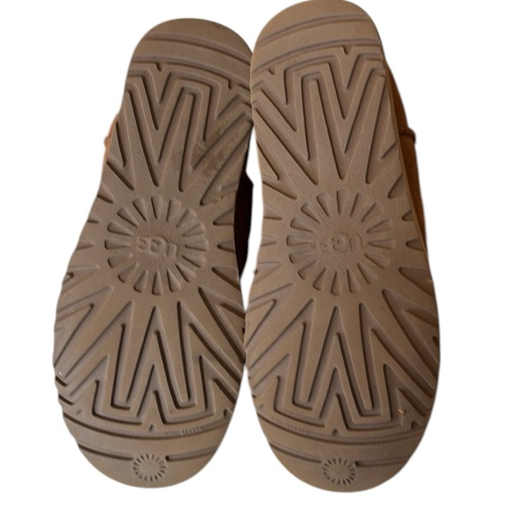 UGG Milla ankle boots, chestnut brown, size 10 - Picture 5 of 9